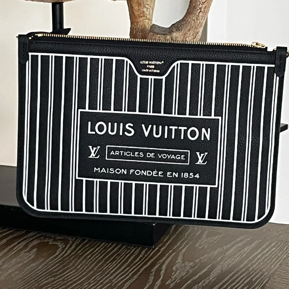 Louis Vuitton Inside Out Neverfull Pouch MM - Picture 1 of 9